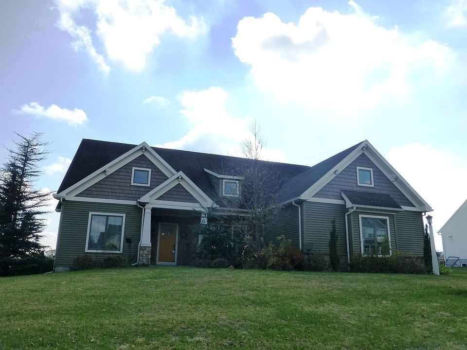 1st image of 139 Monticello Dr