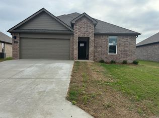 113 Molly Ln, Maumelle, AR 72113