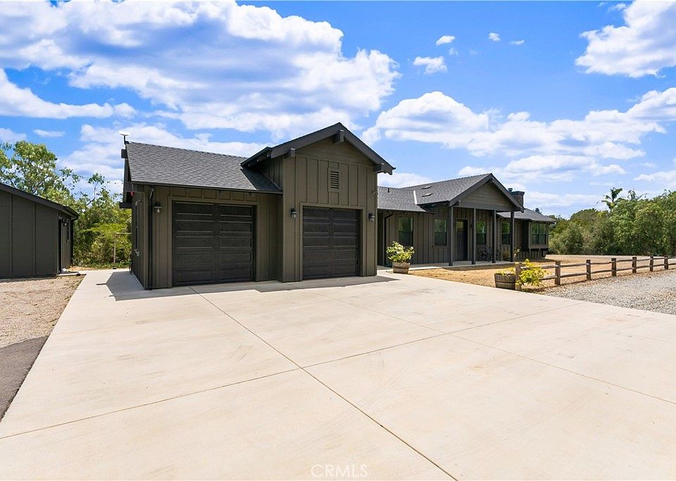 1st image of 1104 Sierra Bonita