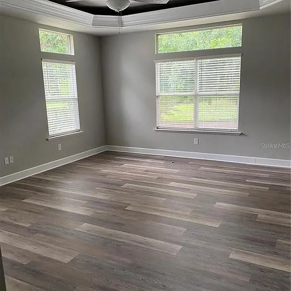 4072 NW 37th Ter — Photo 11