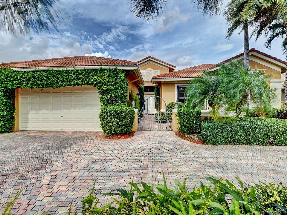1st image of 6871 Fabiano Cir