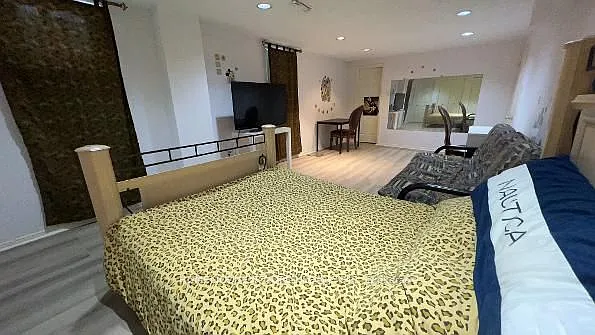 2 bed, $2,000 — Photo 3