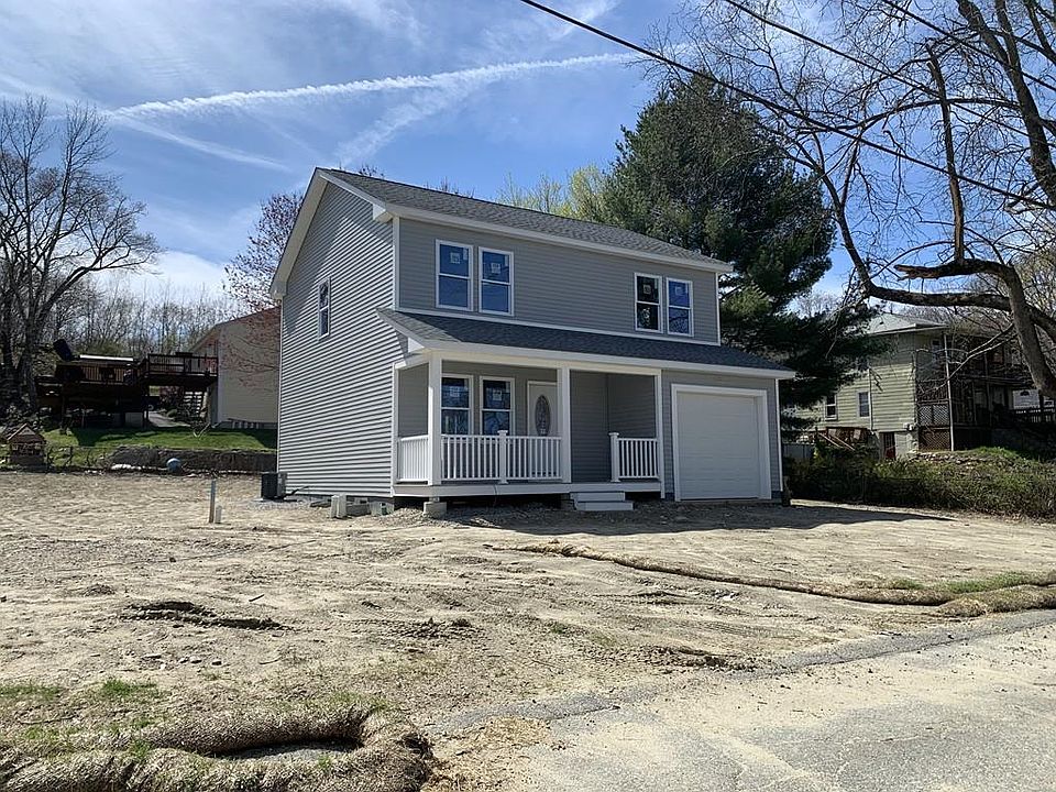 2nd image of 64 11th Ave