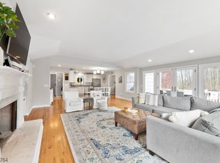 70 W Main St, Morristown, NJ 07960