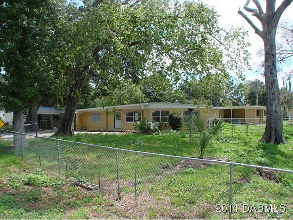 1st image of 565 Jacobsen Dr
