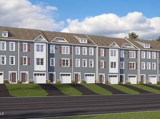 905 Rio Grande Dr, Toms River, NJ 08755