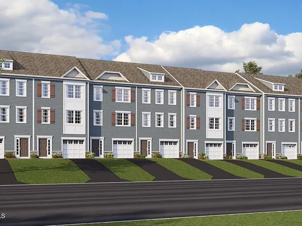 906 Rio Grande Dr, Toms River, NJ 08755