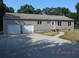 74 Waterhole Rd, East Hampton, NY 11937