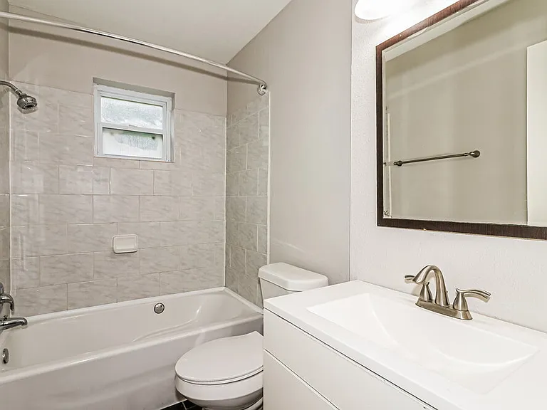 203 Old Oaks St — Photo 16