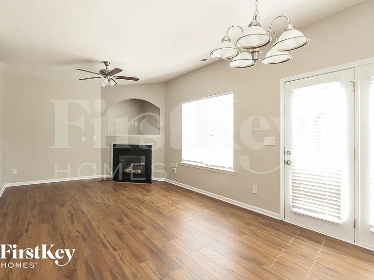 10544 Meadow Crossing Ln — Photo 5