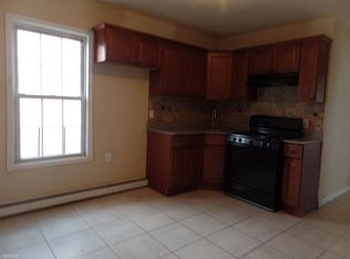 73 N 11th St, Paterson, NJ 07522