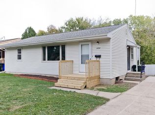 1424 Memorial Dr SE, Cedar Rapids, IA 52403