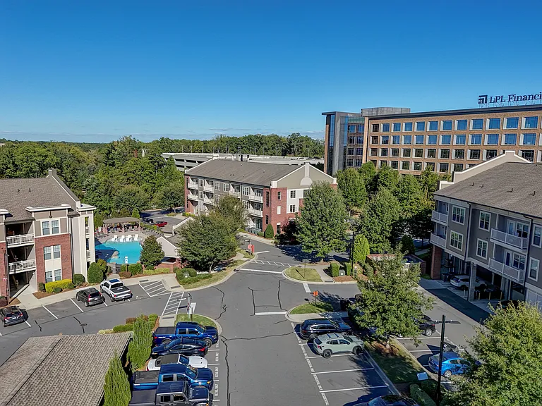 Kingsley Apartments