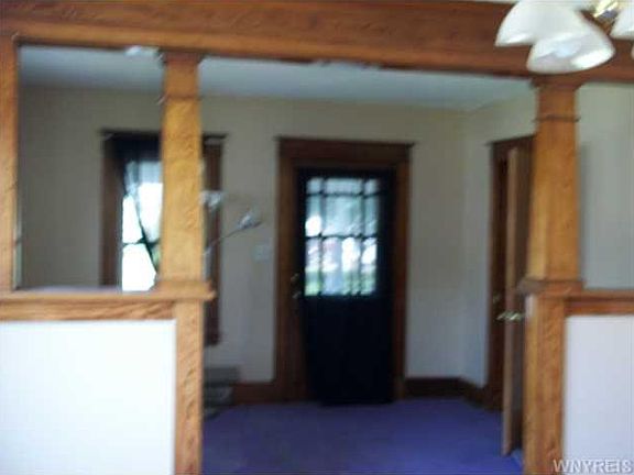 4th image of 137 8th Ave