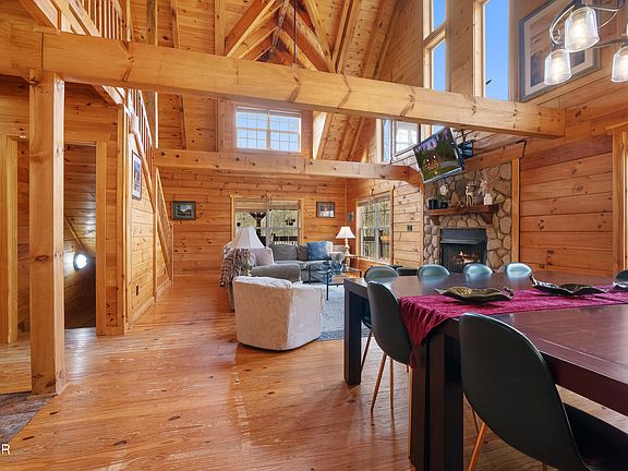 6th image of this home