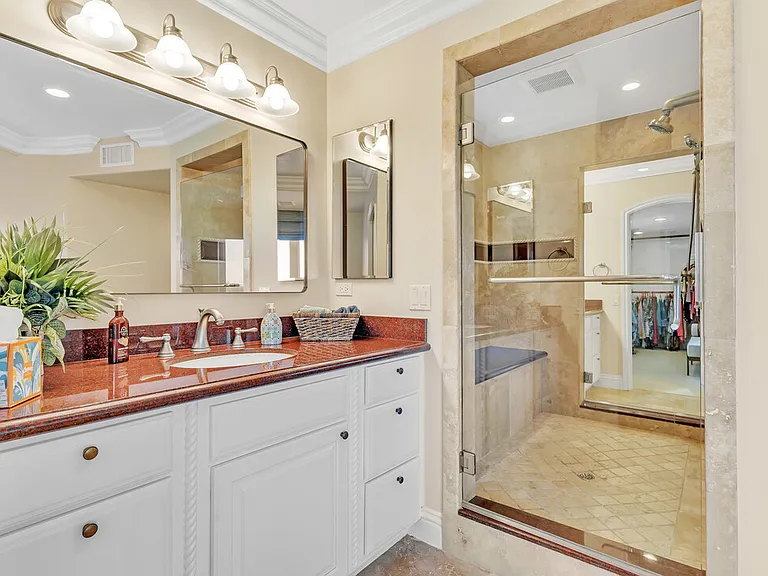 7564 Navigator Cir — Photo 31