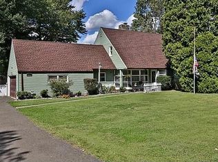 601 Station Ave, Glenside, PA 19038