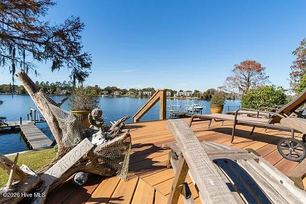 810 Madam Moores Ln #A — Photo 21