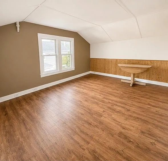 1360 Teall Ave #2 — Photo 5