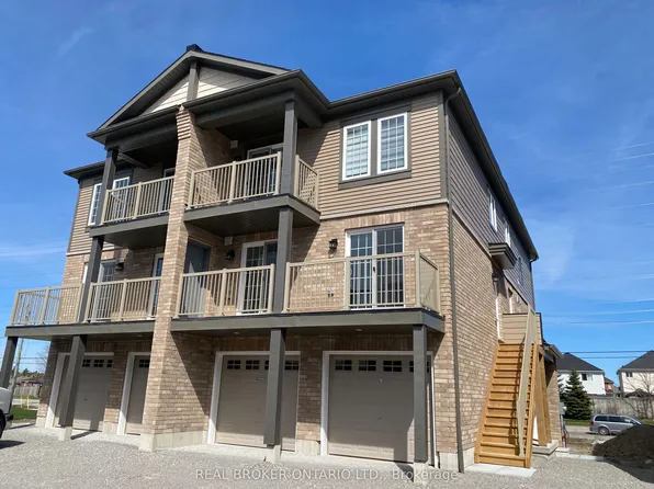 31A Pumpkin Corner Cres Unit 6, Barrie, ON L9J 0T5