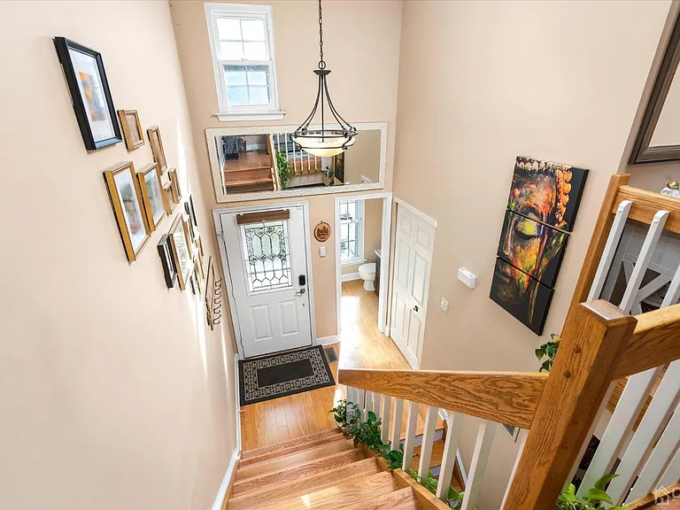 31D Chicopee Dr — Photo 17