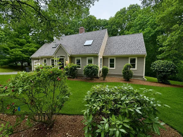 30 Currycomb Circle, West Barnstable, MA 02668
