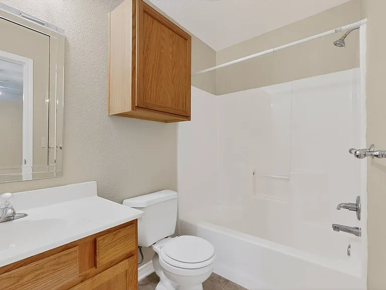 117 W Wilson Ave — Photo 19