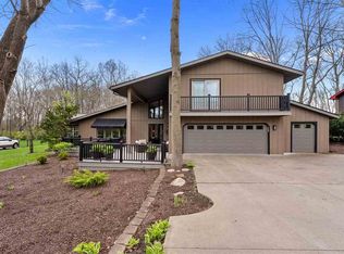 120 Golf View Ln, Washington, IA 52353