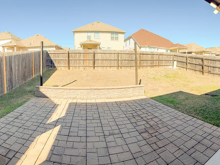 3407 Castleton Dr — Photo 29