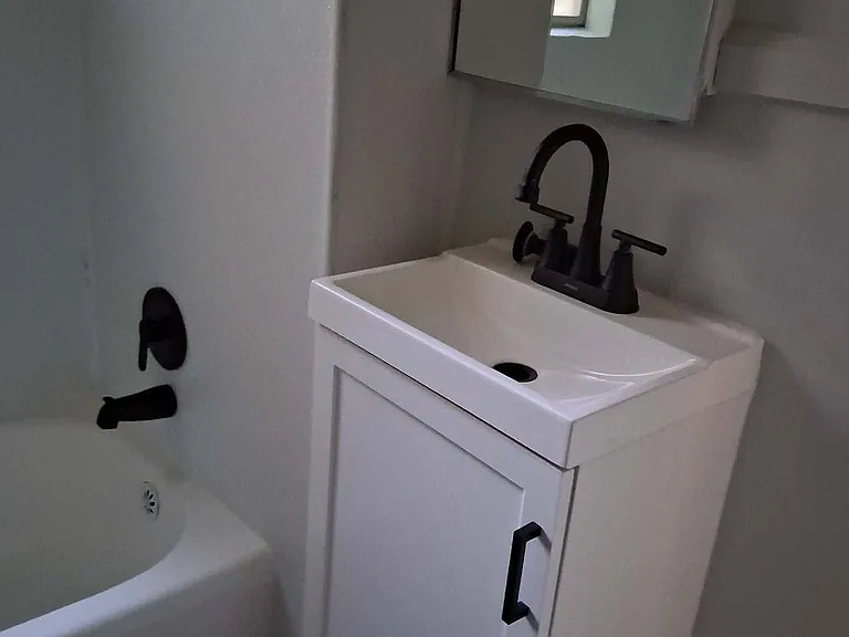 710 Gay St — Photo 3