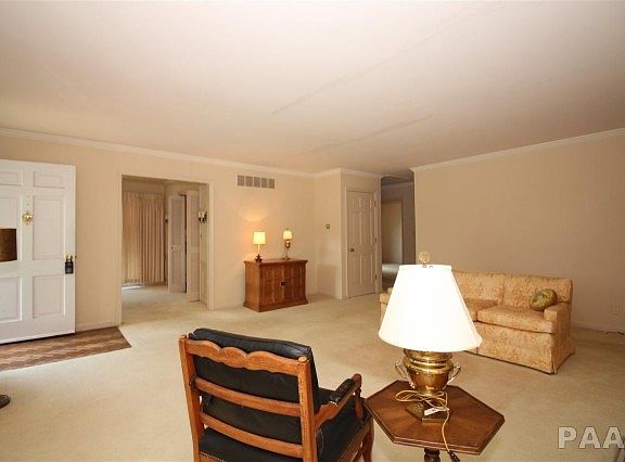 3rd image of 1313 W Daytona Dr APT 4