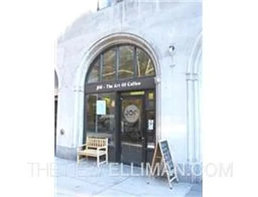 Rented by Douglas Elliman | media 25