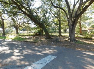 3900 16th St, Gulfport, MS 39501