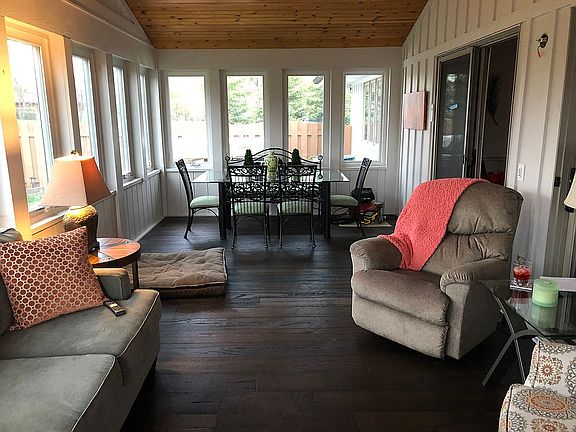 5th image of 1186 Lynnfield Ln