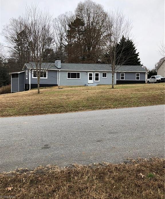 1st image of 600 Westleigh Dr