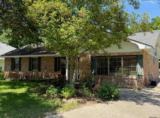 2415 Palm Hills Blvd, Baton Rouge, LA 70809