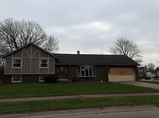 3015 Waverly Ct, Mishawaka, IN