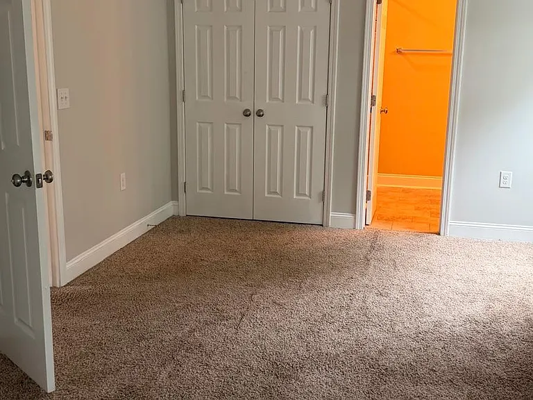 406 Vanguard St — Photo 21