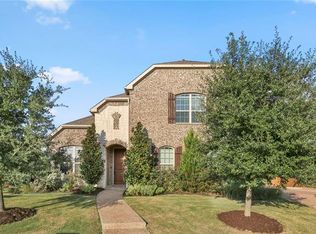 2820 Darlinghurst Rd, Trophy Club, TX 76262