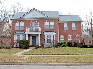 49617 Lansdowne St, Canton, MI 48188