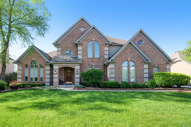 1605 Darien Club Dr photo 1