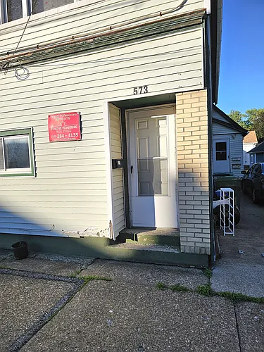 573 Oliver St #1 Photo 1 573 Oliver St #1 Photo 1