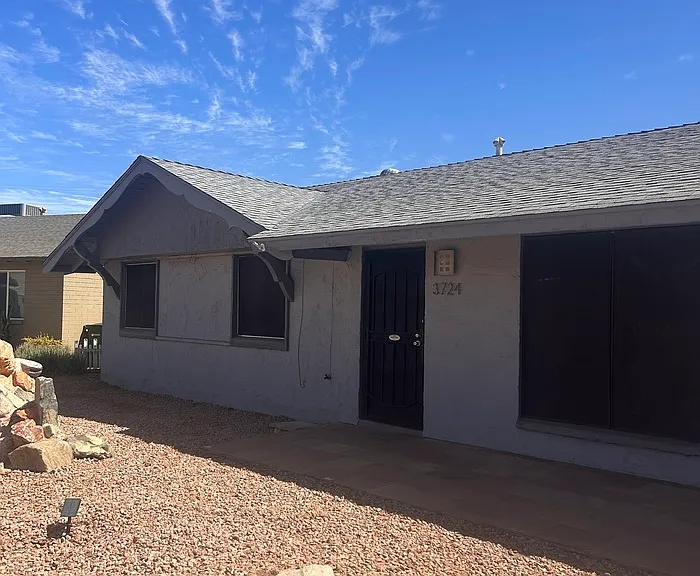 3724 W Gardenia Ave — Photo 4