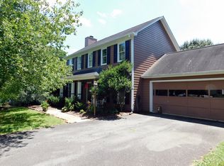9070 Chancerwood Dr, Rural Hall, NC 27045