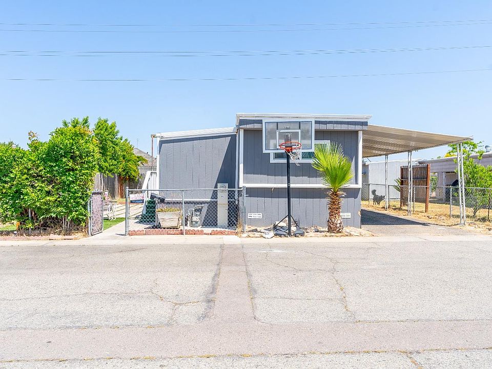 1st image of 7676 N Fresno St Space 112