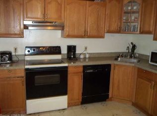 5 Waterhole Rd, Colchester, CT 06415