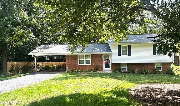 2nd image of 112 Kingwood Rd