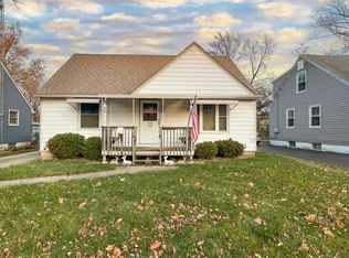 1057 Leith Ave, Waukegan, IL 60085