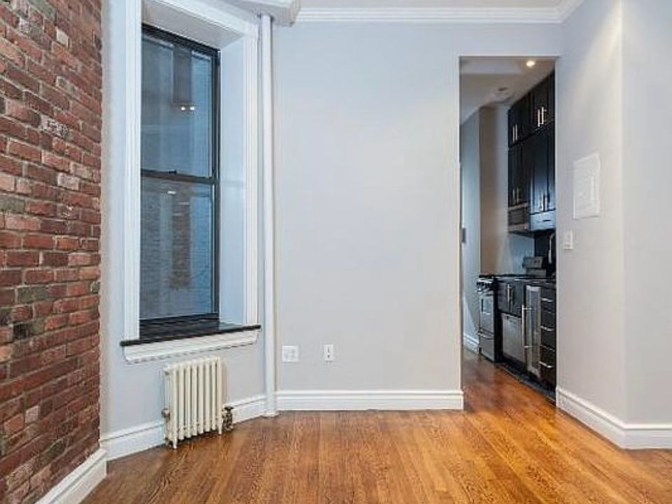 2nd image of 250 Mott St APT 7