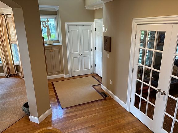 5th image of 205 Hayfield Ln #205